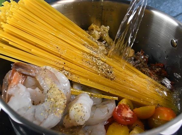 Mediterranean Pasta - Step 1